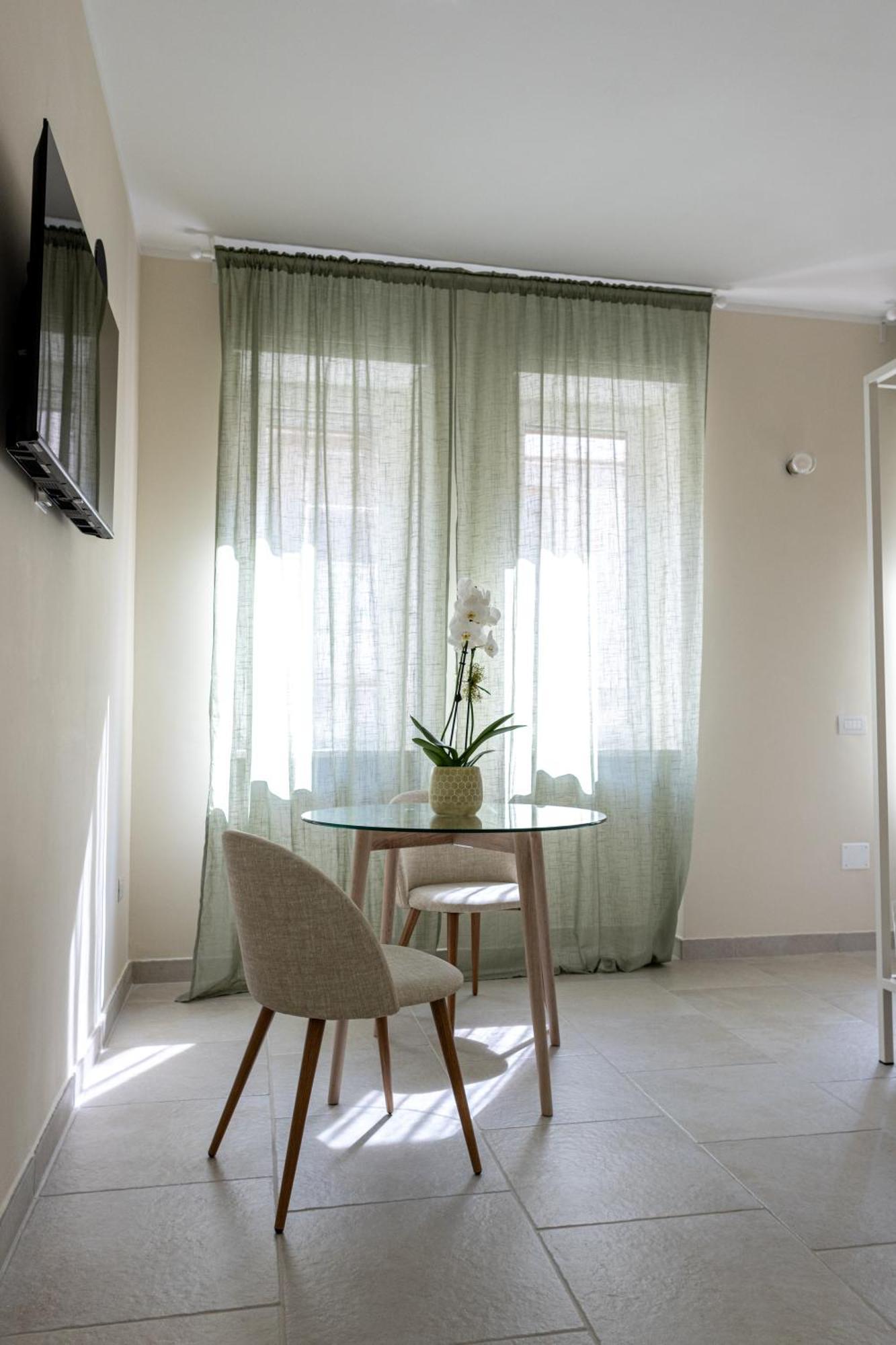 Oronti Accommodations Lecce Eksteriør billede